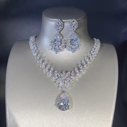 Radiant Moissanite Elegance Jewelry Set™