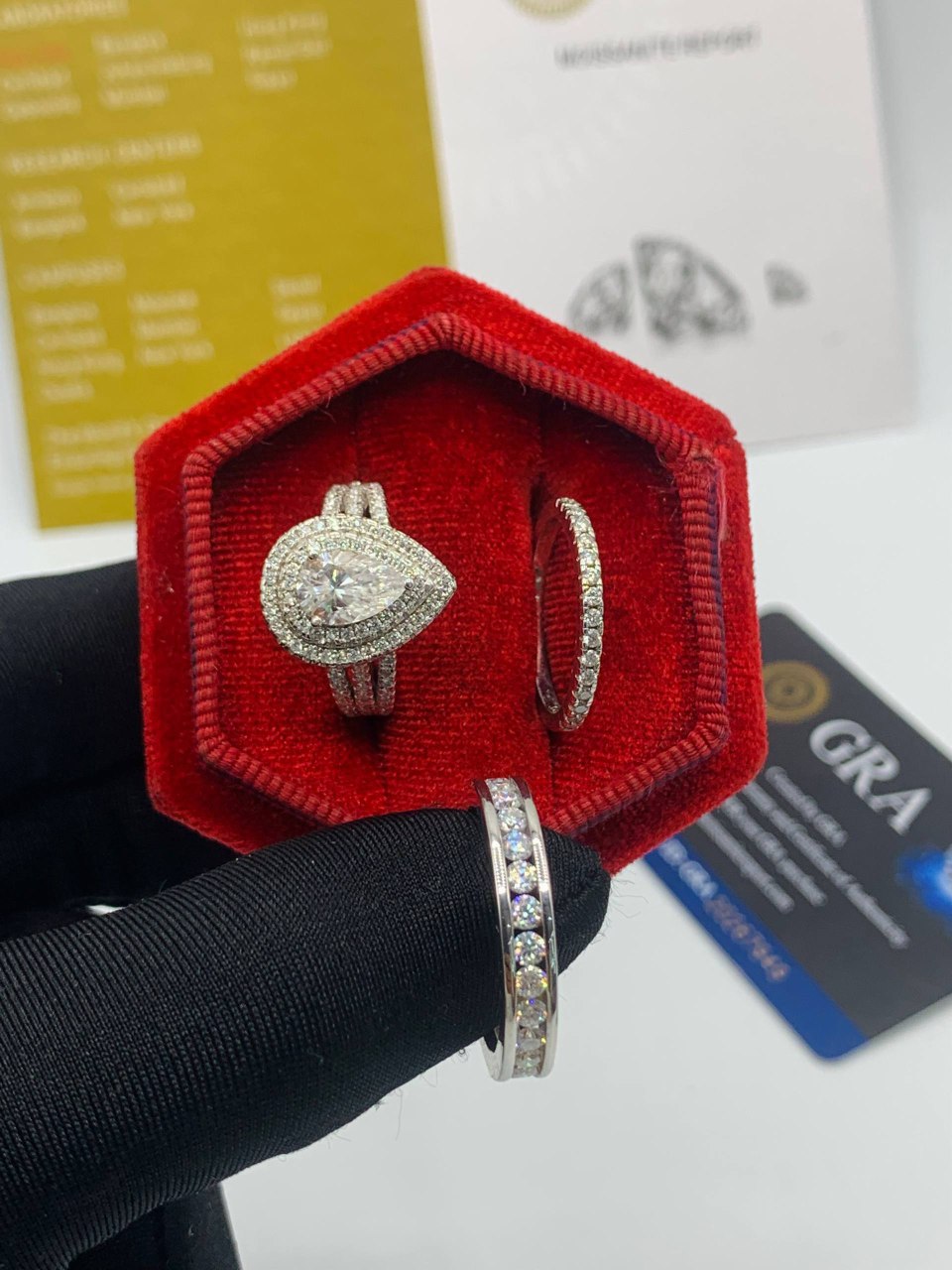 Radiant Moissanite Elegance Jewelry Set™